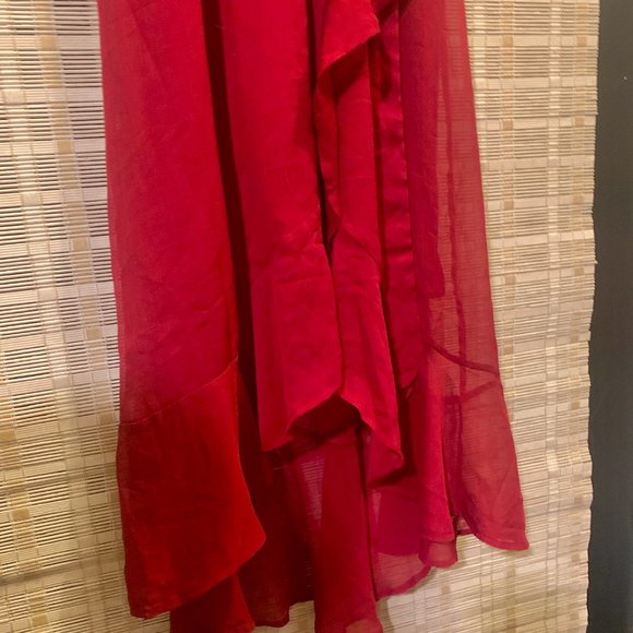 MAX + ASH Dress Red Burgundy Maroon Ruffle Flowy Shoulder Cocktail Wedding Midi - Picture 2 of 7